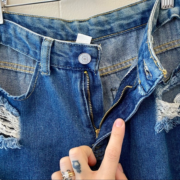 Hand-Painted Ripped Jeans - Picture 9 of 15